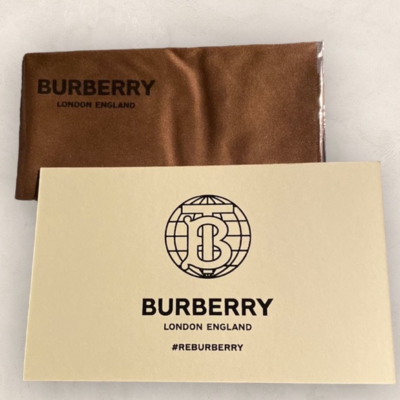 New Yellow & Blue Burberry Sunglasses with case - Picture 2 of 7